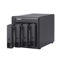 QNAP TR-004