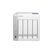 QNAP D4