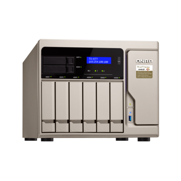 QNAP TS-877