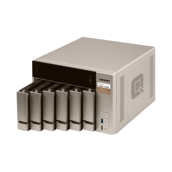 QNAP TVS-673