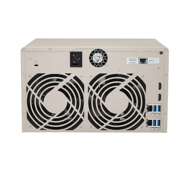 QNAP TVS-863+