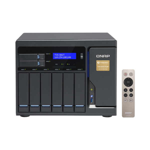 QNAP TVS-882T