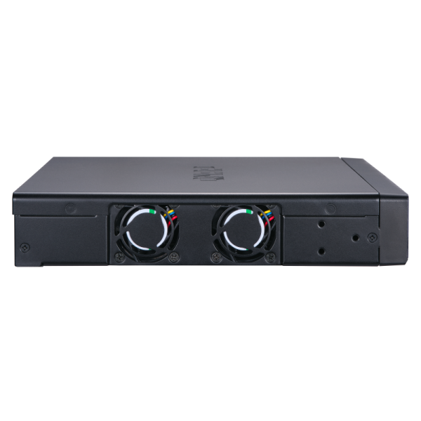 QNAP QSW-M1208-8C